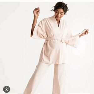 Storq maternity 3 piece lounge set